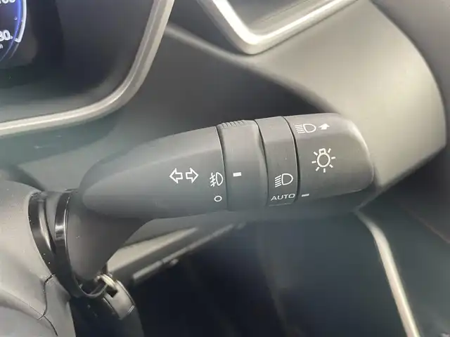 トヨタ カローラ スポーツ ハイブリッドG Z 埼玉県 2023(令5)年 0.4万km アティチュードブラックマイカ 純正ディスプレイオーディオ　バックカメラ　ＢＳＭ　ビルトインＥＴＣ　ドライブレコーダー　トヨタセーフティセンス　レーダークルーズコントロール　シートヒーター　純正アルミ　オートライト　ＬＥＤライト