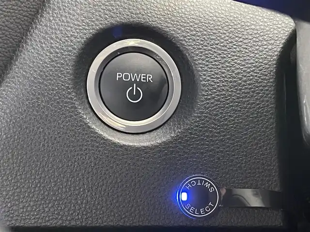 トヨタ カローラ スポーツ ハイブリッドG Z 埼玉県 2023(令5)年 0.4万km アティチュードブラックマイカ 純正ディスプレイオーディオ　バックカメラ　ＢＳＭ　ビルトインＥＴＣ　ドライブレコーダー　トヨタセーフティセンス　レーダークルーズコントロール　シートヒーター　純正アルミ　オートライト　ＬＥＤライト