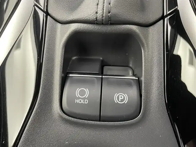 トヨタ カローラ スポーツ ハイブリッドG Z 埼玉県 2023(令5)年 0.4万km アティチュードブラックマイカ 純正ディスプレイオーディオ　バックカメラ　ＢＳＭ　ビルトインＥＴＣ　ドライブレコーダー　トヨタセーフティセンス　レーダークルーズコントロール　シートヒーター　純正アルミ　オートライト　ＬＥＤライト