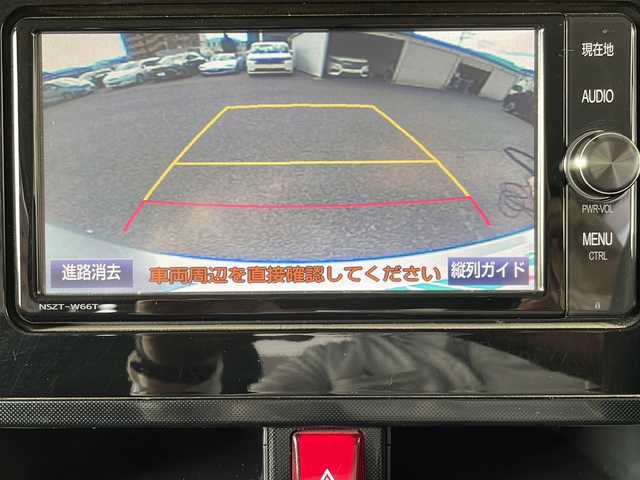 トヨタ ルーミー G S 山形県 2017(平29)年 3.6万km ブライトシルバーM ・純正ナビ/フルセグ/CD/DVD/Bluetooth/・バックカメラ/・クルーズコントロール/・衝突被害軽減システム/・車線逸脱警報/・後方クリアランスソナー/・先行車発進お知らせ/・横滑り防止装置/・アイドリングストップ/・オートライト/・両側ワンタッチパワースライドドア/・前席シートヒーター/・シートバックテーブル/・ロールサンシェード/・純正ラバーマット/・スチールホイール＋スタッドレスタイヤ車載/・スペアキー1本/・保証書/・取扱説明書
