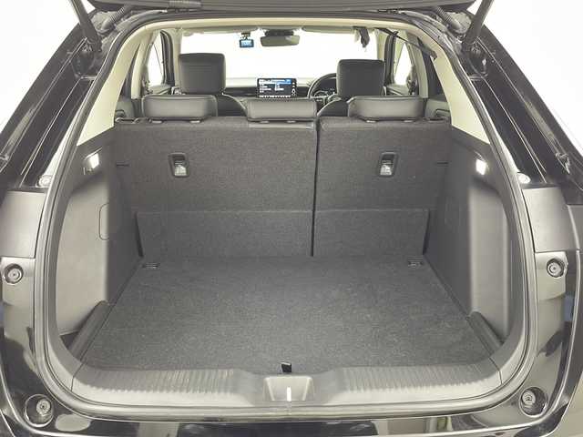 ホンダ ヴェゼル ハイブリッド e:HEV Z 宮城県 2024(令6)年 2.2万km クリスタルブラックパール 禁煙車　/ワンオーナー　/ハーフレザーシート　/ホンダセンシング/・プリクラッシュセーフティ/・レーンキープアシスト/・アダプティブクルーズコントロール/・オートハイビーム/・クリアランスソナー/純正ディスプレイオーディオ　/・USB・BT・スマホ連動/バックカメラ　/フルセグTV/パワーバックドア　/前席シートヒーター　/ステアリングヒーター　/パドルシフト　/ステアリングスイッチ　/ドライブレコーダー/LEDヘッドライト/LEDフォグライト/純正18インチアルミホイール/純正フロアマット/トノカバー/ワイパーデアイサー