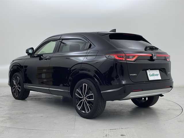 ホンダ ヴェゼル ハイブリッド e:HEV Z 宮城県 2024(令6)年 2.2万km クリスタルブラックパール 禁煙車　/ワンオーナー　/ハーフレザーシート　/ホンダセンシング/・プリクラッシュセーフティ/・レーンキープアシスト/・アダプティブクルーズコントロール/・オートハイビーム/・クリアランスソナー/純正ディスプレイオーディオ　/・USB・BT・スマホ連動/バックカメラ　/フルセグTV/パワーバックドア　/前席シートヒーター　/ステアリングヒーター　/パドルシフト　/ステアリングスイッチ　/ドライブレコーダー/LEDヘッドライト/LEDフォグライト/純正18インチアルミホイール/純正フロアマット/トノカバー/ワイパーデアイサー
