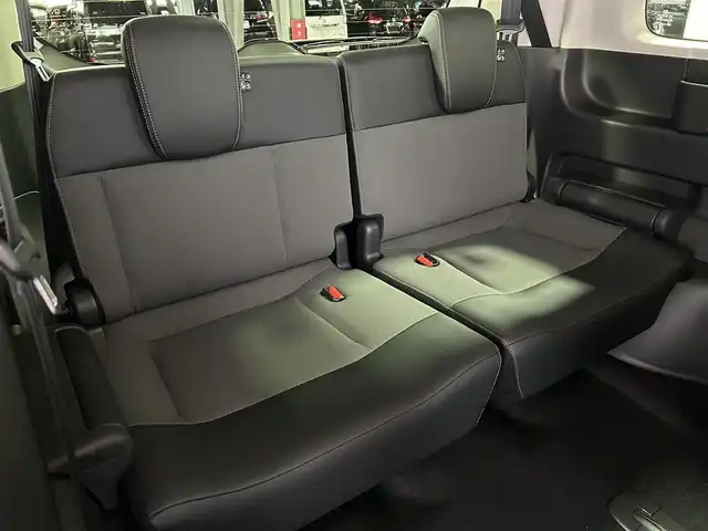 ホンダ フリード ハイブリット e:HEV クロスター 大阪府 2025(令7)年 0.1千km プラチナホワイトパール 未使用車　ホンダセンシング　純正大型ナビ　レーダークルコン　ハーフレザー　シートヒーター　バックカメラ　両側電動　衝突軽減　ＢＳＭ　ルーフレール　レーンアシスト　アイドリングストップ　スマートキー