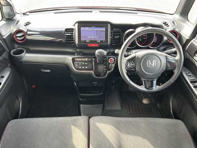 ホンダ Ｎ ＢＯＸ カスタム G Aパッケージ 岐阜県 2014(平26)年 15.3万km ミラノレッド 登録時走行距離152783km/社外ＳＤナビ/ワンセグＴＶ/バックカメラ/ツートンカラー/片側パワースライドドア/ＵＳＢ/ＥＴＣ/Ｂｌｕｅ　ｔｏｏｔｈ/純正フロアマット/社外アルミホイール/ベンチシート/フルフラットシート/禁煙車/ABS/横滑り防止装置/盗難防止装置/オートライト/エアバッグ/衝突被害軽減システム/カーテンエアバッグ