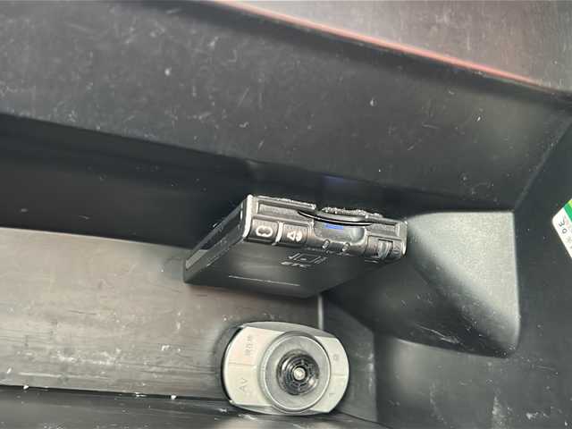 ホンダ Ｎ ＢＯＸ カスタム G Aパッケージ 岐阜県 2014(平26)年 15.3万km ミラノレッド 登録時走行距離152783km/社外ＳＤナビ/ワンセグＴＶ/バックカメラ/ツートンカラー/片側パワースライドドア/ＵＳＢ/ＥＴＣ/Ｂｌｕｅ　ｔｏｏｔｈ/純正フロアマット/社外アルミホイール/ベンチシート/フルフラットシート/禁煙車/ABS/横滑り防止装置/盗難防止装置/オートライト/エアバッグ/衝突被害軽減システム/カーテンエアバッグ