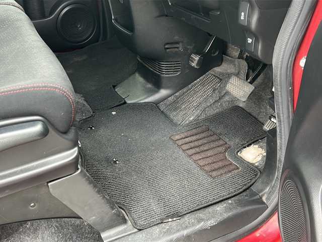 ホンダ Ｎ ＢＯＸ カスタム G Aパッケージ 岐阜県 2014(平26)年 15.3万km ミラノレッド 登録時走行距離152783km/社外ＳＤナビ/ワンセグＴＶ/バックカメラ/ツートンカラー/片側パワースライドドア/ＵＳＢ/ＥＴＣ/Ｂｌｕｅ　ｔｏｏｔｈ/純正フロアマット/社外アルミホイール/ベンチシート/フルフラットシート/禁煙車/ABS/横滑り防止装置/盗難防止装置/オートライト/エアバッグ/衝突被害軽減システム/カーテンエアバッグ