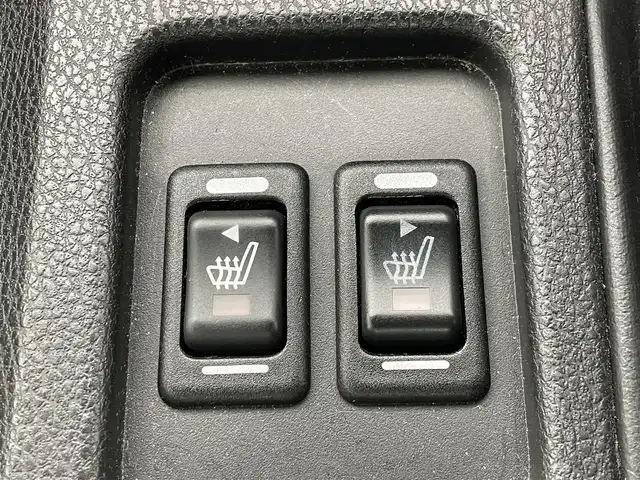 スバル ＢＲＺ S 群馬県 2012(平24)年 7.5万km サテンホワイトパール アルカンターラ/本革シート/前席シートヒーター/＝＝＝＝＝/純正DOPパナソニックHDDナビ（CN-H510WD)/・CD/DVD/MSV(HDD)/SD/Bluetooth/フルセグTV/・バックカメラ/＝＝＝＝/ハーフレザーシート　シートヒーター　純正パナソニックナビ　バックカメラ　パドルシフト　ＥＴＣ　スマートキー　プッシュスタート　ＨＩＤヘッドライト　純正アルミホイール付スタッドレスタイヤ車載　禁煙車