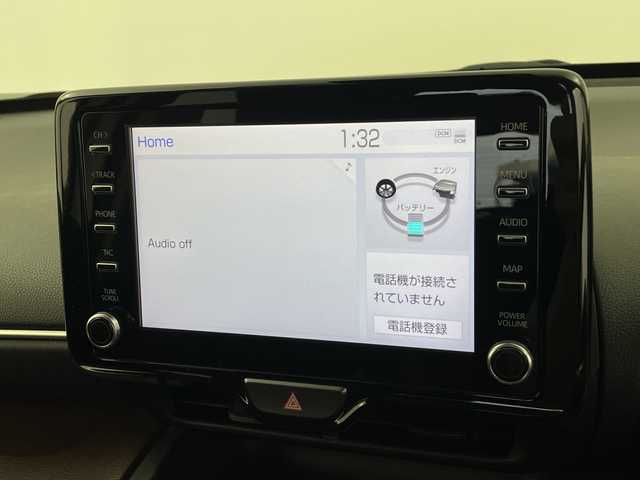 トヨタ ヤリスクロス ハイブリッド Z 鹿児島県 2021(令3)年 10.8万km ホワイトパールクリスタルシャイン 純正ディスプレイオーディオ/プリクラッシュセーフティ/レーンキープアシスト/レーダークルーズコントロール/パワーバックドア/オートライト/オートマチックハイビーム/ハーフレザーシート/シートヒーター/ステアリングヒーター/電動パーキングブレーキ/オートホールド/コーナーセンサー/スマートキー/プッシュスタート