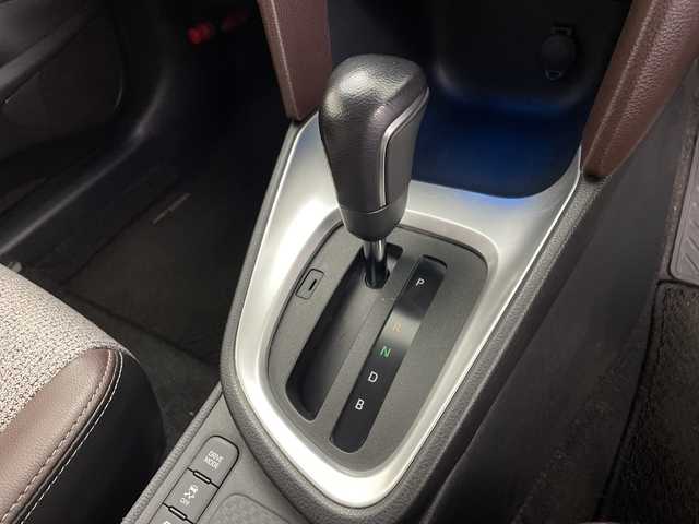 トヨタ ヤリスクロス ハイブリッド Z 鹿児島県 2021(令3)年 10.8万km ホワイトパールクリスタルシャイン 純正ディスプレイオーディオ/プリクラッシュセーフティ/レーンキープアシスト/レーダークルーズコントロール/パワーバックドア/オートライト/オートマチックハイビーム/ハーフレザーシート/シートヒーター/ステアリングヒーター/電動パーキングブレーキ/オートホールド/コーナーセンサー/スマートキー/プッシュスタート