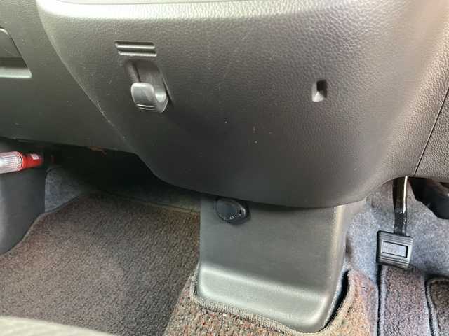 日産 デイズ ルークス X Vセレクション 沖縄県 2016(平28)年 9.5万km シルキーホワイトP/モカブラウンP 純正ナビ　/CD/DVD/BT/フルセグ/バックカメラ　/両側パワースライドドア　/ＨＩＤヘッドライト　/純正アルミホイール　/ステアリングスイッチ　/アイドリングストップ/電動格納ミラー/サーキュレーター/サンシェード　/スマートキー