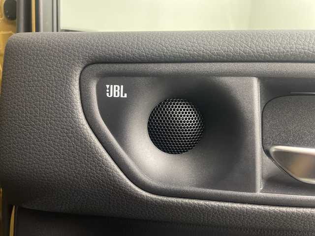 トヨタ ランドクルーザー ２５０ ZX 埼玉県 2025(令7)年 1万km ブラウンM/バーニッシュライトベージュM サンルーフ　/ＪＢＬサウンド　/純正１２．３インチディスプレイオーディオ　/パノラミックビューモニター　/BSM/デジタルインナーミラー　/純正前後ドライブレコーダー　/置くだけ充電　/純正ビルトインＥＴＣ2.0/パワーバックドア/オートマティックハイビーム/衝突軽減システム/レーダークルーズコントロール/レーンキープアシスト/メモリ付きパワーシート/シートヒーター/エアシート/電動格納サードシート/純正アルミホイール/純正フロアマット/ルーフレール/ＬＥＤ３眼ライト　