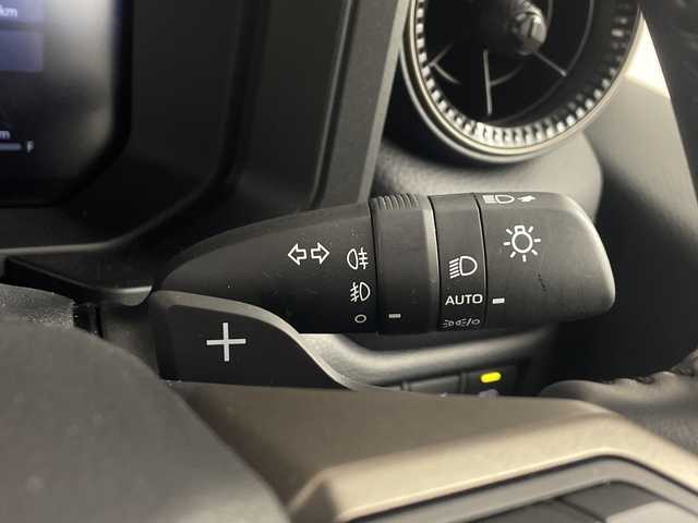 トヨタ ランドクルーザー ２５０ ZX 埼玉県 2025(令7)年 1万km ブラウンM/バーニッシュライトベージュM サンルーフ　/ＪＢＬサウンド　/純正１２．３インチディスプレイオーディオ　/パノラミックビューモニター　/BSM/デジタルインナーミラー　/純正前後ドライブレコーダー　/置くだけ充電　/純正ビルトインＥＴＣ2.0/パワーバックドア/オートマティックハイビーム/衝突軽減システム/レーダークルーズコントロール/レーンキープアシスト/メモリ付きパワーシート/シートヒーター/エアシート/電動格納サードシート/純正アルミホイール/純正フロアマット/ルーフレール/ＬＥＤ３眼ライト　