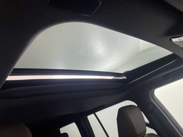 トヨタ ランドクルーザー ２５０ ZX 埼玉県 2025(令7)年 1万km ブラウンM/バーニッシュライトベージュM サンルーフ　/ＪＢＬサウンド　/純正１２．３インチディスプレイオーディオ　/パノラミックビューモニター　/BSM/デジタルインナーミラー　/純正前後ドライブレコーダー　/置くだけ充電　/純正ビルトインＥＴＣ2.0/パワーバックドア/オートマティックハイビーム/衝突軽減システム/レーダークルーズコントロール/レーンキープアシスト/メモリ付きパワーシート/シートヒーター/エアシート/電動格納サードシート/純正アルミホイール/純正フロアマット/ルーフレール/ＬＥＤ３眼ライト　