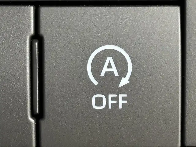 ダイハツ タント ファンクロスターボ 福岡県 2023(令5)年 1.4万km シャイニングホワイトパール 純正ディスプレイオーディオ　/全方位カメラ　/両側パワースライドドア　/衝突軽減システム　/コーナーセンサー　/横滑り防止　/レーンキープ　/アイドリングストップ　/シートヒーター　/純正１５インチＡＷ　/ＬＥＤライト