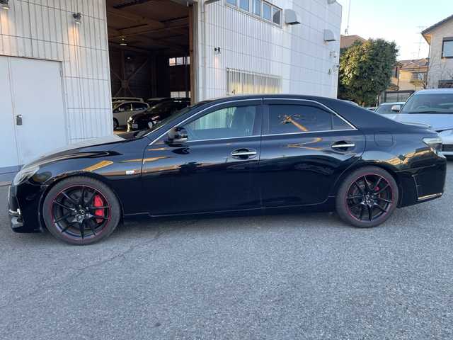 トヨタ マークＸ 350S G’s 神奈川県 2014(平26)年 5.4万km ブラック プッシュスタート/純正SDナビ/AM/FM/Bluetooth接続/フルセグTV/HDMI/ビルトインETC/パドルシフト/クルーズコントロール/横滑り防止装置/HIDライト/フォグライト/オートライト/USB端子/電動格納ミラー/純正フロアマット