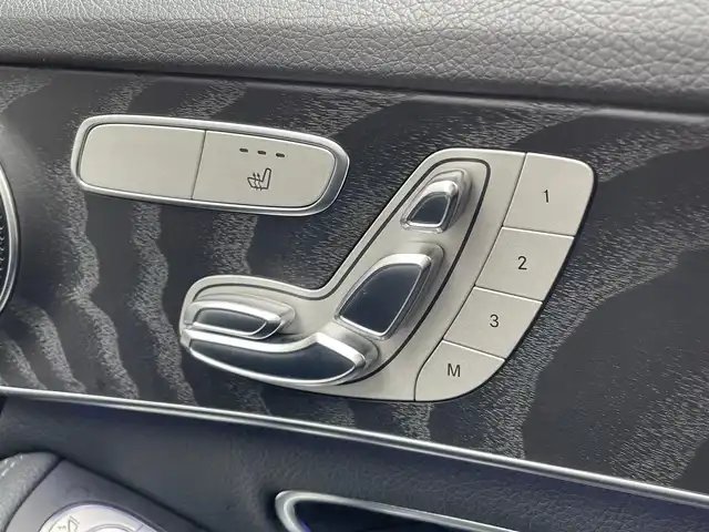 メルセデス・ベンツ Ｃ２００ 4マチック SW AVG AMGライン 青森県 2019(平31)年 2.2万km オブシディアンブラック 4WD/AMGライン/　・AMGスタイリングパッケージ/　・AIRBODYCONTROLサスペンション/　・レザーARTICOシート/　・スポーツシート/　・18インチAMGアルミホイール/メタリックペイント/レーダーセーフティパッケージ/純正HDDナビ/フルセグTV/(SD/USB/Bluetooth)/バックカメラ/アダプティブクルーズコントロール/パークトロニック/黒革シート/シートヒーター/メモリー機能付パワーシート/ステアリングアシスト/ステアリングスイッチ/パドルシフト/アクティブパーキングアシスト/マルチビームLEDヘッドライト/アダプティブハイビームアシストプラス/ブラインドスポット/レーンアシスト/パワーテールゲート/全方位ドライブレコーダー/プッシュスタート/スマートキーX2/取扱説明書/保証書