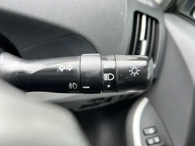 トヨタ プリウス S 新潟県 2010(平22)年 18.8万km シルバーM ETC/クルーズコントロール/ドライブレコーダー/メモリナビ/フルセグテレビ/ウィンカーミラー/プッシュスタート/電動格納ミラー