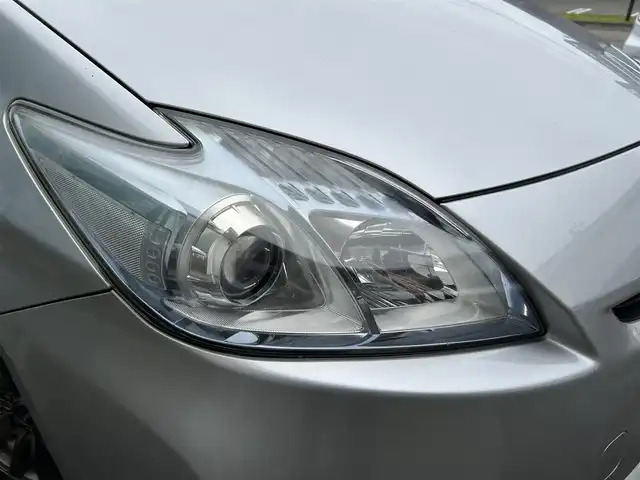 トヨタ プリウス S 新潟県 2010(平22)年 18.8万km シルバーM ETC/クルーズコントロール/ドライブレコーダー/メモリナビ/フルセグテレビ/ウィンカーミラー/プッシュスタート/電動格納ミラー