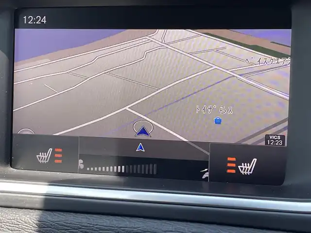 ボルボ Ｖ４０ D4 インスクリプション 三重県 2019(令1)年 4.1万km アイスホワイト 黒革　/ハーマンカードン/純正ナビ　/ＬＥＤライト　/純正ドラレコ　/シートヒーター　/パワーシート　/バックカメラ　/ＥＴＣ　/Ｂｌｕｅｔｏｏｔｈ　/フルセグＴＶ　/純正１７インチアルミ　/ＡＣＣ　/シティセーフティ　/ＢＬＩＳ