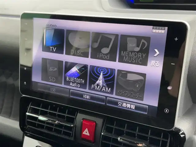 ダイハツ タント カスタム RS 徳島県 2019(令1)年 1.6万km シャイニングホワイトパール 純正9インチSDナビ　NSZN-Y69DS/TV/Bluetooth/AM/FM/DISC/iPod/SD/両側パワースライドドア/シートヒーター/ビルトインETC/バックカメラ/クリアランスソナー/ドライブレコーダー/フォグライト/クルーズコントロール/アイドリングストップ/ドアバイザー/純正フロアマット/純正15インチアルミホイール/オートライト/レーンキープアシスト/LEDヘッドライト/新車時保証書/取扱説明書