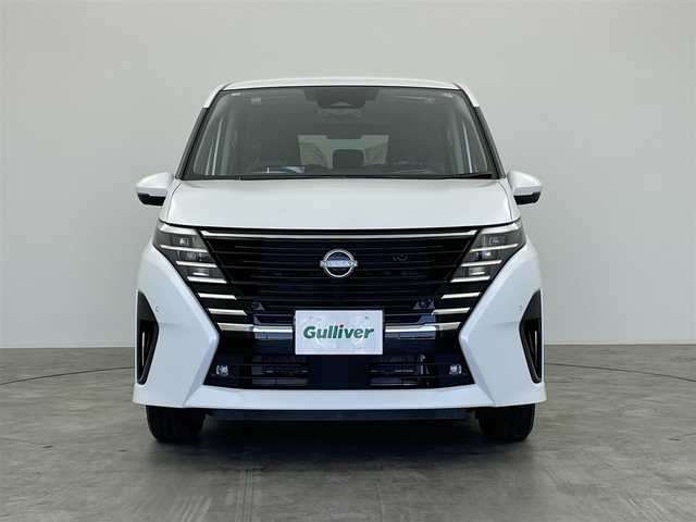 日産 セレナ e－パワー ハイウェイスター V 群馬県 2025(令7)年 0.1万km未満 プリズムホワイト 登録済未使用車　純正ナビ１２．３インチ　アラウンドビューモニター　プロパイロット　デジタルインナーミラー　ブラインドスポットモニター　レーンキープアシスト　エマージェンシーブレーキ　ＥＴＣ２．０