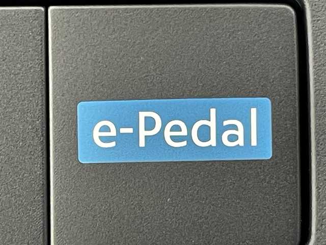 日産 セレナ e－パワー ハイウェイスター V 群馬県 2025(令7)年 0.1万km未満 プリズムホワイト 登録済未使用車　純正ナビ１２．３インチ　アラウンドビューモニター　プロパイロット　デジタルインナーミラー　ブラインドスポットモニター　レーンキープアシスト　エマージェンシーブレーキ　ＥＴＣ２．０