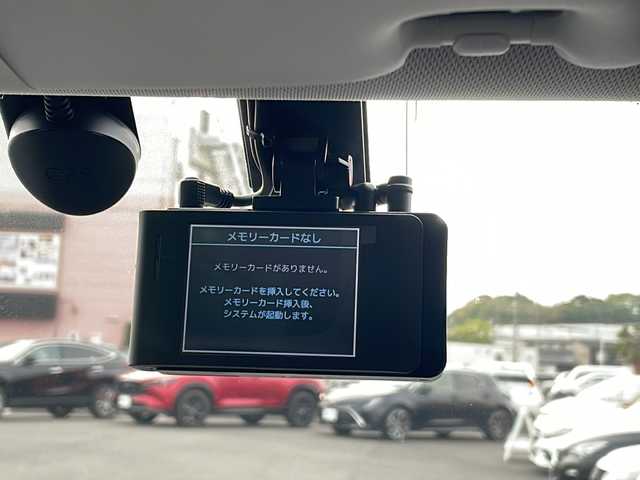 クライスラー・ジープ ジープ レネゲード リミテッド 山口県 2021(令3)年 3.3万km 黒 禁煙車/ワンオーナー/メーカーオプションナビ/(AM/FM/USB/Bluetooth/フルセグTV)/バックカメラ/前後ドライブレコーダー/ビルトインETC2.0/衝突軽減ブレーキ/レーンキープアシスト/レーダークルーズコントロール/コーナーセンサー/レザーシート/前席パワーシート/前席シートヒーター/ルーフレール/オートライト/LEDヘッドランプ/フォグランプ/プッシュスタート/スマートキー×２/アイドリングストップ/純正アルミホイール/純正フロアマット/取扱説明書/保証書/記録簿
