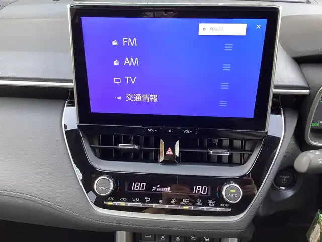 トヨタ カローラ クロス ハイブリッド Z 栃木県 2024(令6)年 1.4万km プラチナホワイトパールマイカ ワンオーナー/プッシュスタート/アラウンドビューカメラ/シートヒーター/レーダークルーズコントロール/ビルトインETC2.0/オートホールド/LEDヘッドライト/シーケンシャルウインカー/ガラスルーフ/LDA/PCS/BSM/PDA/RCTA/RCD/SEA/RSA/PKSB/パワーバックドア/純正18inch/オートエアコン/ドライブモード変更/純正フロアマット