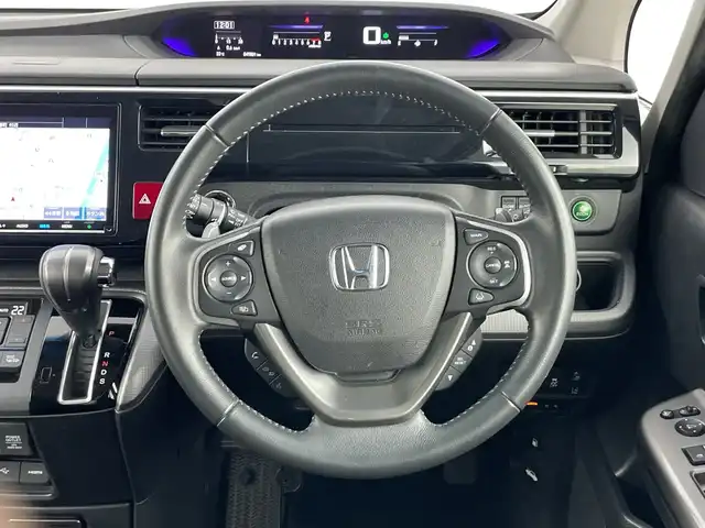 ホンダ ステップワゴン スパーダ ホンダセンシング 愛知県 2020(令2)年 5万km プレミアムスパークルブラックパール 純正9インチプレミアムインターナビ/・フルセグTV/・HDMI/・Bluetooth/・バックカメラ/・DVD再生/純正フリップダウンモニター（VM-185EN）/ビルトインETC2.0/ホンダセンシング/レーダークルーズコントロール/前後ドライブレコーダー/わくわくゲート/パドルシフト/スマートキー/プッシュスタート/両側パワースライドドア/LEDヘッドライト/プラズマクラスタ＾ー
