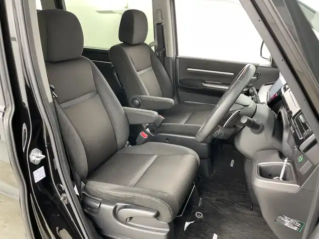 ホンダ ステップワゴン スパーダ ホンダセンシング 愛知県 2020(令2)年 5万km プレミアムスパークルブラックパール 純正9インチプレミアムインターナビ/・フルセグTV/・HDMI/・Bluetooth/・バックカメラ/・DVD再生/純正フリップダウンモニター（VM-185EN）/ビルトインETC2.0/ホンダセンシング/レーダークルーズコントロール/前後ドライブレコーダー/わくわくゲート/パドルシフト/スマートキー/プッシュスタート/両側パワースライドドア/LEDヘッドライト/プラズマクラスタ＾ー