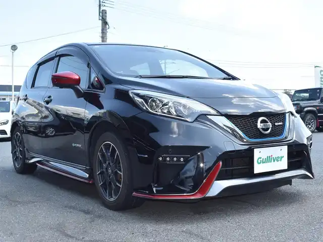 日産 ノート e－パワー ニスモ 福岡県 2019(令1)年 3.1万km スーパーブラック インテリジェントエマージェンシーブレーキ/純正ナビ(MM318D-W)/フルセグTV/アラウンドビューモニター/デジタルインナーミラー/ドライブレコーダー前/LEDヘッドライト/フォグランプ/ステアリングスイッチ/純正16インチアルミホイール/コーナーセンサー/バックセンサー/ETC/純正ドアバイザー/純正フロアマット