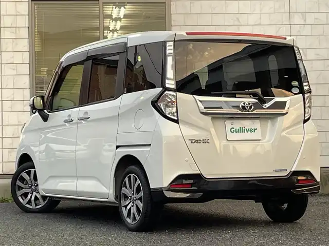 トヨタ タンク カスタムG－T 福岡県 2016(平28)年 9.4万km パールホワイトⅢ 純正SDナビ【NSZT-W66T】/(AM/FM/Bluetooth/CD/DVD/フルセグTV】/バックカメラ/ビルトインETC/両側パワースライドドア/スマートアシストII/・衝突警報機能(対車両・対歩行者)/・衝突回避支援ブレーキ機能(対車両)/・誤発進抑制制御機能/・後方誤発進抑制制御機能/・先行車発進お知らせ機能/クルーズコントロール/コーナーセンサー/盗難防止装置/横滑り防止機能/電格ウィンカーミラー/プッシュスタート/純正フロアマット/純正１５インチアルミホイール/ステアリングスイッチ/フロントフォグランプ/アイドリングストップ/ISOFIX/USB充電ソケット×１/スペアキー×１/ドアバイザー/取扱説明書/保証書