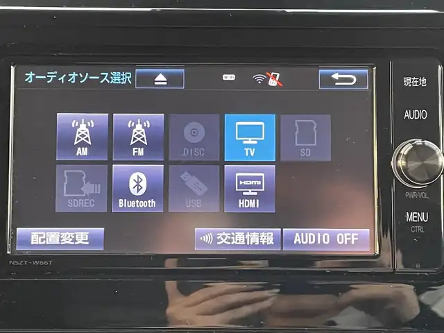 トヨタ タンク カスタムG－T 福岡県 2016(平28)年 9.4万km パールホワイトⅢ 純正SDナビ【NSZT-W66T】/(AM/FM/Bluetooth/CD/DVD/フルセグTV】/バックカメラ/ビルトインETC/両側パワースライドドア/スマートアシストII/・衝突警報機能(対車両・対歩行者)/・衝突回避支援ブレーキ機能(対車両)/・誤発進抑制制御機能/・後方誤発進抑制制御機能/・先行車発進お知らせ機能/クルーズコントロール/コーナーセンサー/盗難防止装置/横滑り防止機能/電格ウィンカーミラー/プッシュスタート/純正フロアマット/純正１５インチアルミホイール/ステアリングスイッチ/フロントフォグランプ/アイドリングストップ/ISOFIX/USB充電ソケット×１/スペアキー×１/ドアバイザー/取扱説明書/保証書
