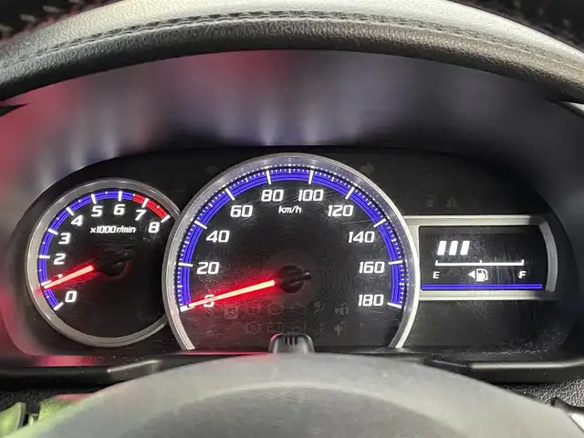 トヨタ タンク カスタムG－T 福岡県 2016(平28)年 9.4万km パールホワイトⅢ 純正SDナビ【NSZT-W66T】/(AM/FM/Bluetooth/CD/DVD/フルセグTV】/バックカメラ/ビルトインETC/両側パワースライドドア/スマートアシストII/・衝突警報機能(対車両・対歩行者)/・衝突回避支援ブレーキ機能(対車両)/・誤発進抑制制御機能/・後方誤発進抑制制御機能/・先行車発進お知らせ機能/クルーズコントロール/コーナーセンサー/盗難防止装置/横滑り防止機能/電格ウィンカーミラー/プッシュスタート/純正フロアマット/純正１５インチアルミホイール/ステアリングスイッチ/フロントフォグランプ/アイドリングストップ/ISOFIX/USB充電ソケット×１/スペアキー×１/ドアバイザー/取扱説明書/保証書