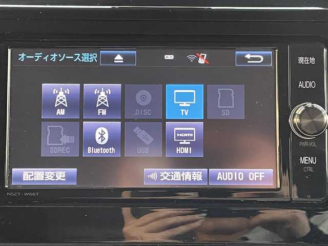 トヨタ タンク カスタムG－T 兵庫県 2016(平28)年 9.4万km パールホワイトⅢ 純正SDナビ【NSZT-W66T】/(AM/FM/Bluetooth/CD/DVD/フルセグTV】/バックカメラ/ビルトインETC/両側パワースライドドア/スマートアシストII/・衝突警報機能(対車両・対歩行者)/・衝突回避支援ブレーキ機能(対車両)/・誤発進抑制制御機能/・後方誤発進抑制制御機能/・先行車発進お知らせ機能/クルーズコントロール/コーナーセンサー/盗難防止装置/横滑り防止機能/電格ウィンカーミラー/プッシュスタート/純正フロアマット/純正１５インチアルミホイール/ステアリングスイッチ/フロントフォグランプ/アイドリングストップ/ISOFIX/USB充電ソケット×１/スペアキー×１/ドアバイザー/取扱説明書/保証書
