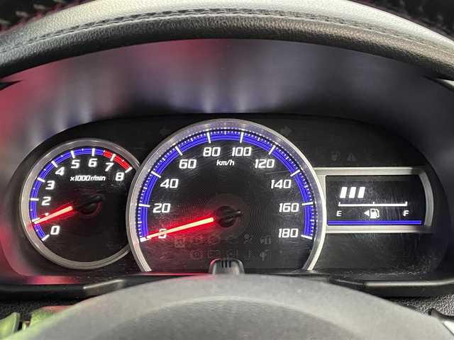 トヨタ タンク カスタムG－T 兵庫県 2016(平28)年 9.4万km パールホワイトⅢ 純正SDナビ【NSZT-W66T】/(AM/FM/Bluetooth/CD/DVD/フルセグTV】/バックカメラ/ビルトインETC/両側パワースライドドア/スマートアシストII/・衝突警報機能(対車両・対歩行者)/・衝突回避支援ブレーキ機能(対車両)/・誤発進抑制制御機能/・後方誤発進抑制制御機能/・先行車発進お知らせ機能/クルーズコントロール/コーナーセンサー/盗難防止装置/横滑り防止機能/電格ウィンカーミラー/プッシュスタート/純正フロアマット/純正１５インチアルミホイール/ステアリングスイッチ/フロントフォグランプ/アイドリングストップ/ISOFIX/USB充電ソケット×１/スペアキー×１/ドアバイザー/取扱説明書/保証書