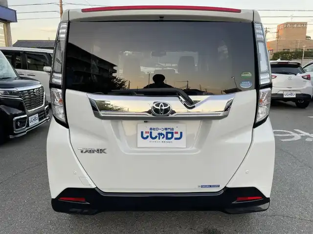 トヨタ タンク カスタムG－T 兵庫県 2016(平28)年 9.4万km パールホワイトⅢ 【(株)IDOMが運営する【じしゃロン姫路店】の自社ローン対象車両になります。こちらは現金ご利用時の価格です。自社ローンご希望の方は別途その旨お申付け下さい。】/純正SDナビ【NSZT-W66T】/(AM/FM/Bluetooth/CD/DVD/フルセグTV】/バックカメラ/ビルトインETC/両側パワースライドドア/スマートアシストII/・衝突警報機能(対車両・対歩行者)/・衝突回避支援ブレーキ機能(対車両)/・誤発進抑制制御機能/・後方誤発進抑制制御機能/・先行車発進お知らせ機能/クルーズコントロール/コーナーセンサー/盗難防止装置/横滑り防止機能/電格ウィンカーミラー/プッシュスタート/純正フロアマット/純正１５インチアルミホイール/ステアリングスイッチ/フロントフォグランプ/アイドリングストップ/ISOFIX/USB充電ソケット×１/スペアキー×１/ドアバイザー/取扱説明書/保証書