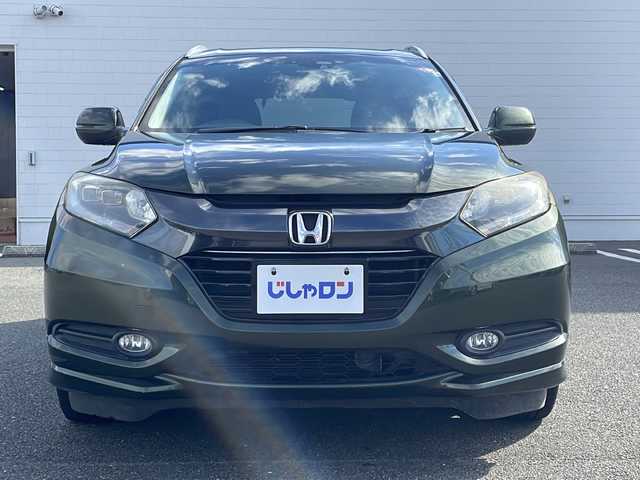 ホンダ ヴェゼル ハイブリッド Z 熊本県 2015(平27)年 9万km ミスティックグリーンパール (株)IDOMが運営する【じしゃロン熊本店】の自社ローン対象車両になります。こちらは現金ご利用時の価格です。自社ローンご希望の方は別途その旨お申付け下さい。/純正ナビ（ＣＤ　ＤＶＤ　フルセグＴＶ　ＢＴ）　/バックカメラ　/クルーズコントロール　/ビルトインＥＴＣ　/ジャズブラウン内装　/シートヒーター　/Ｗ＋サイドエアバッグ　/カーテンエアバッグ　/ルーフレール