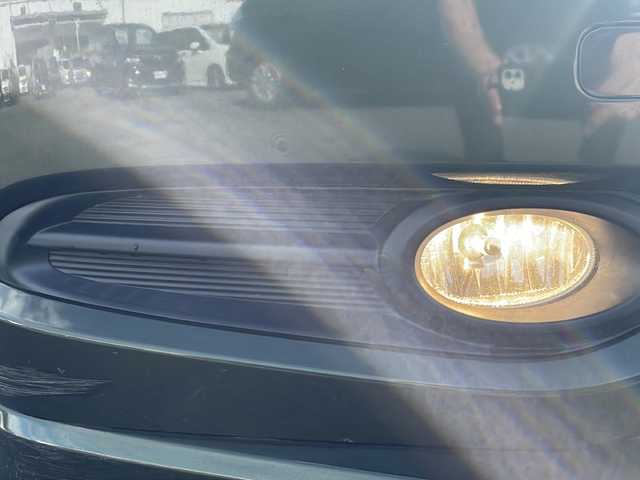 ホンダ ヴェゼル ハイブリッド Z 熊本県 2015(平27)年 9万km ミスティックグリーンパール (株)IDOMが運営する【じしゃロン熊本店】の自社ローン対象車両になります。こちらは現金ご利用時の価格です。自社ローンご希望の方は別途その旨お申付け下さい。/純正ナビ（ＣＤ　ＤＶＤ　フルセグＴＶ　ＢＴ）　/バックカメラ　/クルーズコントロール　/ビルトインＥＴＣ　/ジャズブラウン内装　/シートヒーター　/Ｗ＋サイドエアバッグ　/カーテンエアバッグ　/ルーフレール