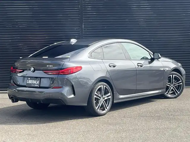 ＢＭＷ ２１８ｉ グランクーペ Mスポーツ 静岡県 2021(令3)年 2.1万km グレー ハーフレザーシート/FOCALサウンド/BSM/iDrive/(BT/screen mirroring)/インテリジェントセーフティ/バックカメラ /ACC/LKA/PDC/メモリー付パワーシート/コンフォートアクセス/ETC/ドライブレコーダー/純正18インチアルミホイール/保証書/取説/スペアキー