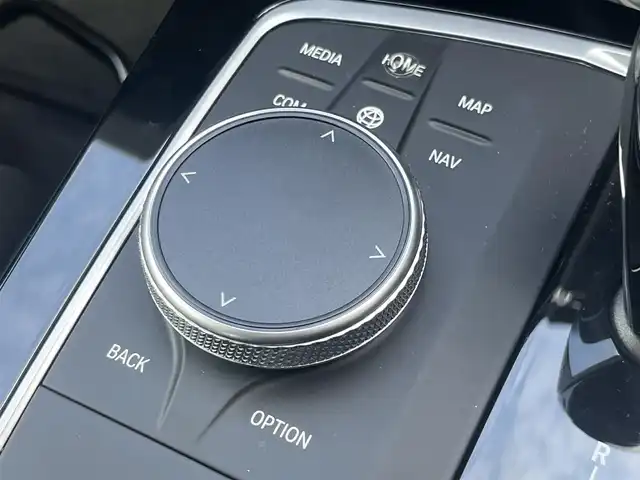 ＢＭＷ ２１８ｉ グランクーペ Mスポーツ 静岡県 2021(令3)年 2.1万km グレー ハーフレザーシート/FOCALサウンド/BSM/iDrive/(BT/screen mirroring)/インテリジェントセーフティ/バックカメラ /ACC/LKA/PDC/メモリー付パワーシート/コンフォートアクセス/ETC/ドライブレコーダー/純正18インチアルミホイール/保証書/取説/スペアキー
