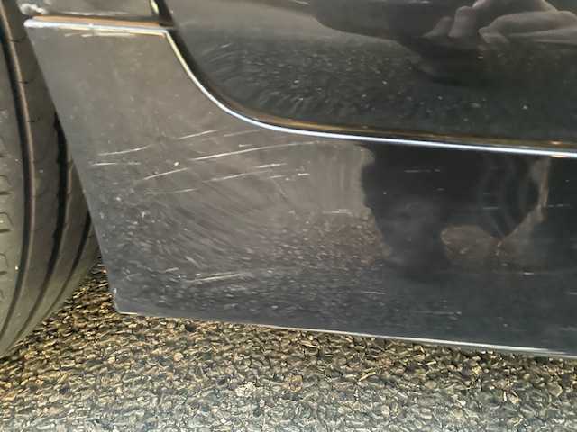 ＢＭＷ ５２３ｉ イノベーター 茨城県 2014(平26)年 0.1千km サファイアブラックP ワンオーナー/純正ナビ【CD/DVD/AUX/BT/フルセグ】/サンルーフ/レザーシート/クルーズコントロール/バックカメラ/車線逸脱警告システム/インテリジェントセーフティ/パワーシート（D席+N席）/メモリシート/シートヒーター/ドライブレコーダー/LEDライト/フォグランプ/コーナーセンサー/ターボ/保証書/取り扱い説明書