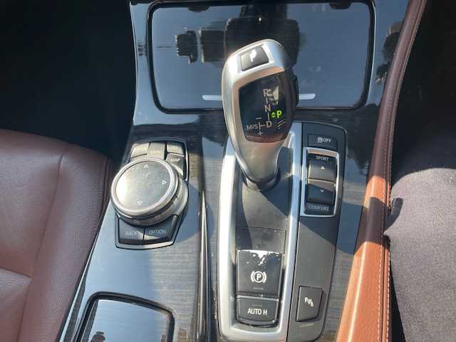 ＢＭＷ ５２３ｉ イノベーター 茨城県 2014(平26)年 0.1千km サファイアブラックP ワンオーナー/純正ナビ【CD/DVD/AUX/BT/フルセグ】/サンルーフ/レザーシート/クルーズコントロール/バックカメラ/車線逸脱警告システム/インテリジェントセーフティ/パワーシート（D席+N席）/メモリシート/シートヒーター/ドライブレコーダー/LEDライト/フォグランプ/コーナーセンサー/ターボ/保証書/取り扱い説明書