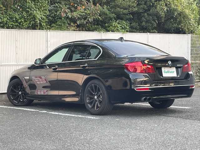ＢＭＷ ５２３ｉ イノベーター 茨城県 2014(平26)年 0.1千km サファイアブラックP ワンオーナー/純正ナビ【CD/DVD/AUX/BT/フルセグ】/サンルーフ/レザーシート/クルーズコントロール/バックカメラ/車線逸脱警告システム/インテリジェントセーフティ/パワーシート（D席+N席）/メモリシート/シートヒーター/ドライブレコーダー/LEDライト/フォグランプ/コーナーセンサー/ターボ/保証書/取り扱い説明書