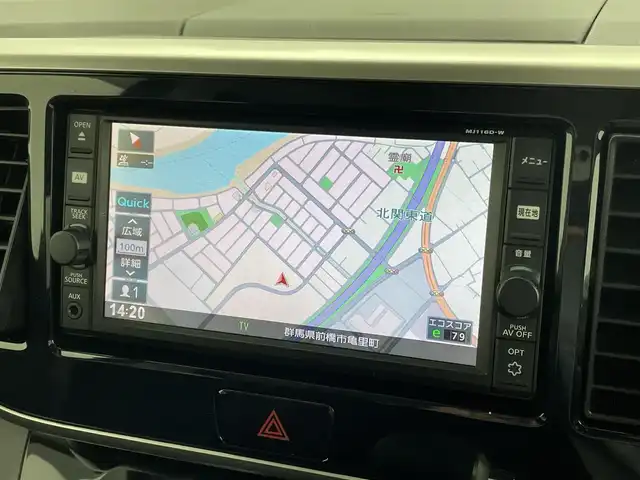 日産 デイズ ルークス HWS X Vセレクション 大阪府 2016(平28)年 6.7万km スパークリングレッド/ブラック エマージェンシーブレーキサポート　純正７インチナビ　アラウンドビューモニター　ＬＥＤ　ベンチシート　純正１５インチＡＷ　ドライブレコーダー　プッシュスタート　スマートキー　フォグランプ　禁煙車