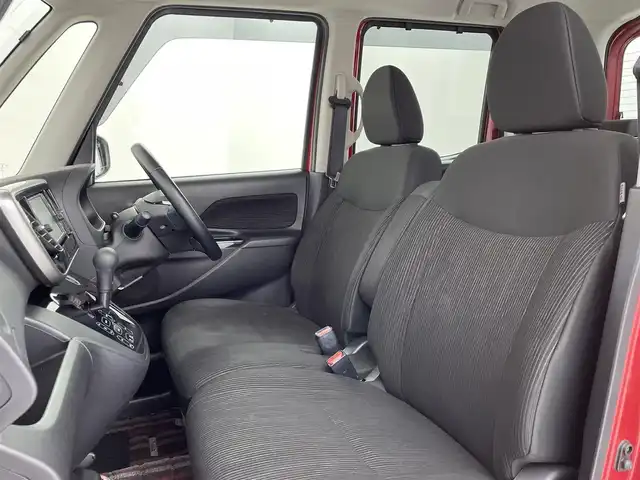 日産 デイズ ルークス HWS X Vセレクション 大阪府 2016(平28)年 6.7万km スパークリングレッド/ブラック エマージェンシーブレーキサポート/純正７インチナビ/CD/DVD/BT/フルセグ/アラウンドビューモニター/LＥＤ/ベンチシート/純正１５インチＡＷ/ドライブレコーダー/プッシュスタート/スマートキー/フォグランプ/禁煙車