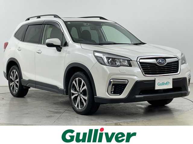 スバル フォレスター プレミアム 道央・札幌 2019(平31)年 8.4万km クリスタルホワイトP ・4WD  /アイサイト/・純正ナビ　フルセグ/BT/CD/SD/・バックカメラ/・サンルーフ/・レーダークルーズコントロール/・ブラインドスポットモニター/・ハーフレザーシート/・シートヒーター/前席パワーシート/・パワーバックドア/・ステアリングスイッチ/パドルシフト/・D席メモリシート/・ステアリングヒーター/・LEDオートライト/オートライト/・プッシュスタート/・アイドリングストップ/・ETC/・ルーフレール/・純正ドライブレコーダー/・電動格納ミラー