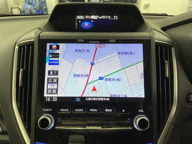 スバル フォレスター プレミアム 道央・札幌 2019(平31)年 8.4万km クリスタルホワイトP ・4WD  /アイサイト/・純正ナビ　フルセグ/BT/CD/SD/・バックカメラ/・サンルーフ/・レーダークルーズコントロール/・ブラインドスポットモニター/・ハーフレザーシート/・シートヒーター/前席パワーシート/・パワーバックドア/・ステアリングスイッチ/パドルシフト/・D席メモリシート/・ステアリングヒーター/・LEDオートライト/オートライト/・プッシュスタート/・アイドリングストップ/・ETC/・ルーフレール/・純正ドライブレコーダー/・電動格納ミラー