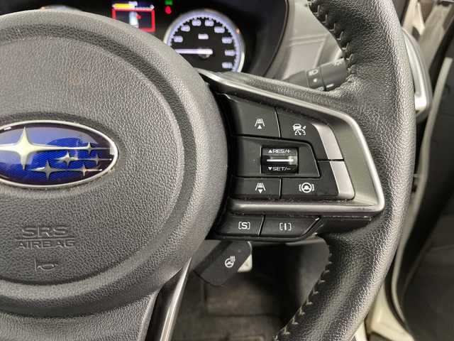 スバル フォレスター プレミアム 道央・札幌 2019(平31)年 8.4万km クリスタルホワイトP ・4WD  /アイサイト/・純正ナビ　フルセグ/BT/CD/SD/・バックカメラ/・サンルーフ/・レーダークルーズコントロール/・ブラインドスポットモニター/・ハーフレザーシート/・シートヒーター/前席パワーシート/・パワーバックドア/・ステアリングスイッチ/パドルシフト/・D席メモリシート/・ステアリングヒーター/・LEDオートライト/オートライト/・プッシュスタート/・アイドリングストップ/・ETC/・ルーフレール/・純正ドライブレコーダー/・電動格納ミラー