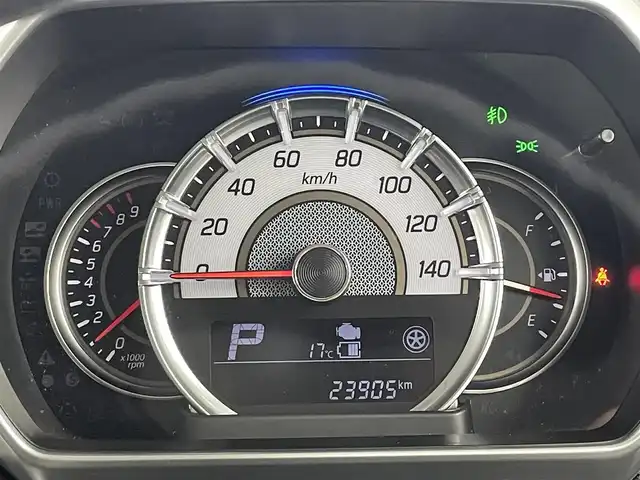 スズキ スペーシア カスタム HYBRID GS 富山県 2018(平30)年 2.4万km ピュアホワイトP 社外ナビ（AM/FM/CD/ワンセグ）/片側パワースライドドア/D席シートヒーター/横滑り防止装置/アイドリングストップ/オートLEDライト/フォグライト/純正アルミホイール/純正フロアマット/電動格納ミラー/スマートキー/スペアキー